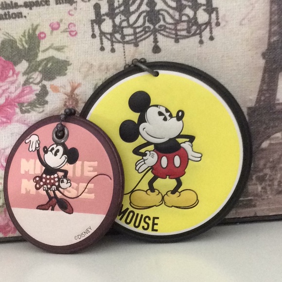 New Disney Coach Hangtags - Picture 2 of 5